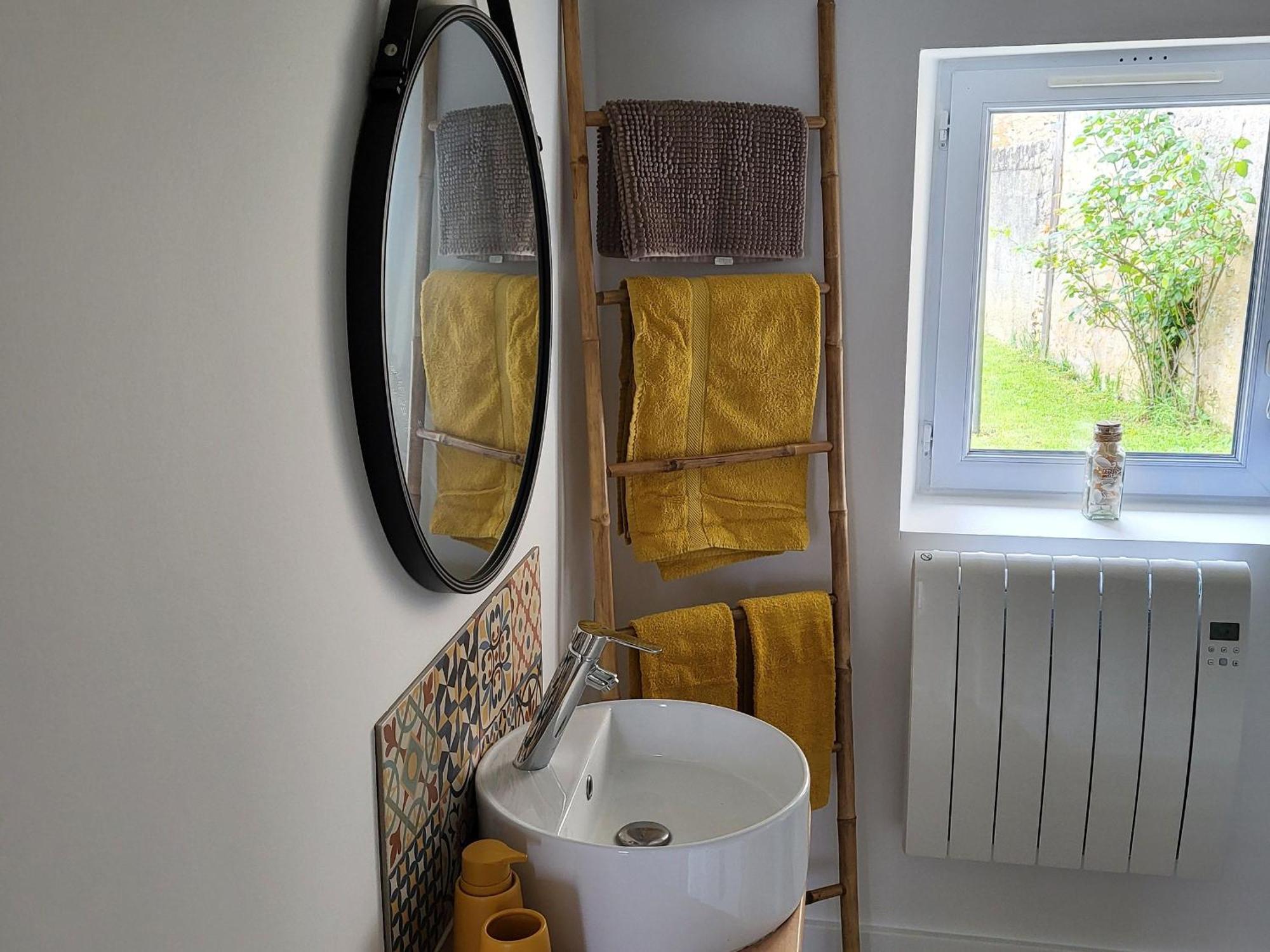 Gîte Mézières-sous-Lavardin, 4 pièces, 6 personnes - FR-1-410-333 Esterno foto